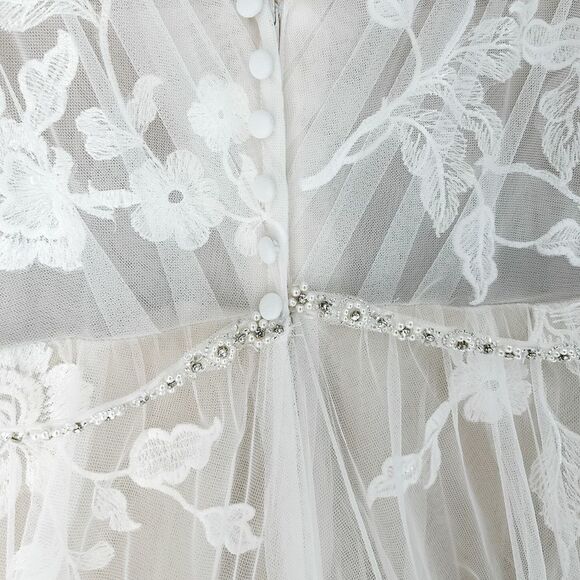 Stella York 7126 Plus Size tulle lace A-line wedding dress, size 26 - Picture 12 of 17